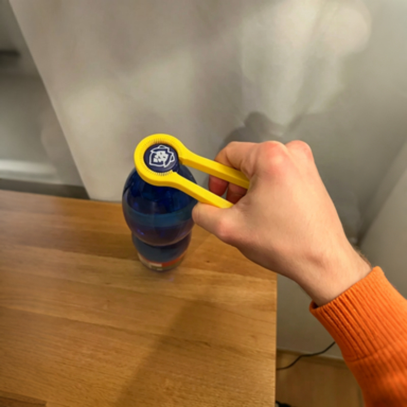 Otwieracz do butelek z ząbkowa – Kitchen Helper Gadgets recenzja i cena